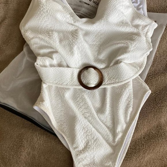 Snakeskin look swimsuit with belt s - Picture 1 of 2